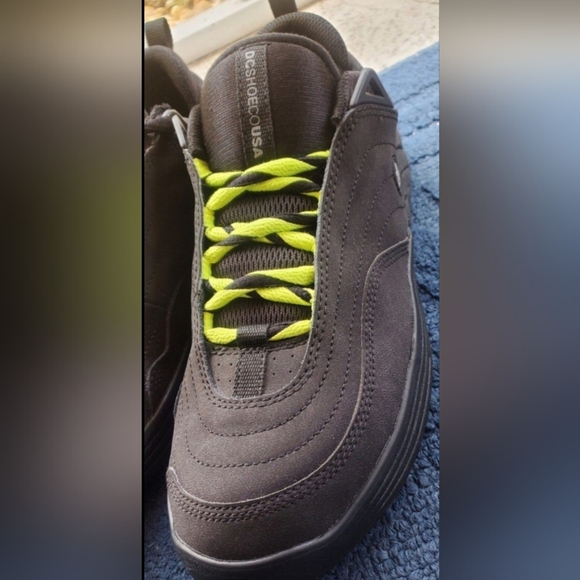DC Williams Slims W/Lite Reflective Heel, Absolutely Like New Condition! Mens 10 - Picture 7 of 11